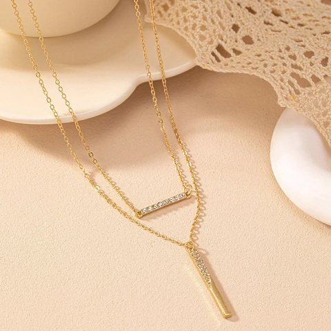 Layered Necklace For Women Gold Alloy Rhinestone Geometric Bar Pendant Fashion Jewelry Minimalist Elegant Trendy Accessory