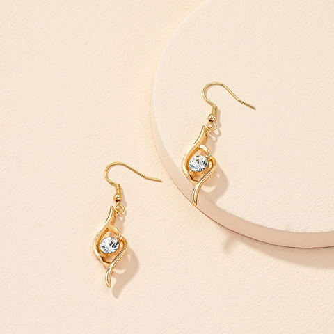 Pendientes Colgantes Huecos Elegantes Con Diamantes De Imitación Circonita Aleación Y Poste De Plata Para Mujeres