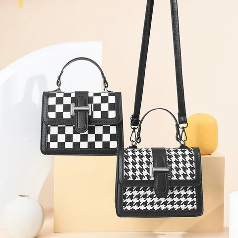 Damen PU Leder Kleine Quadratische Umhängetasche Karomuster Hahnentritt Umhängetasche Handtasche Mit Metallschnalle Retro Griff