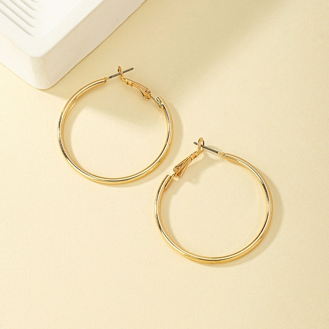 Minimalistische Große Creolen Aus Legierung Für Damen Vergoldet Und Versilbert Glatt Poliert Geometrischer Schmuck