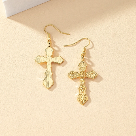 Vintage Kreuz Hängeohrringe Legierung Barock Relief Textur Gothic Stil Haken Drop Schmuck Für Damen