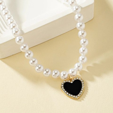 Collana Di Künstliche Perle Con Pendente A Cuore Da Donna Lega Strass Smalto Nero Vintage Elegante Gioielli Di Moda Collane
