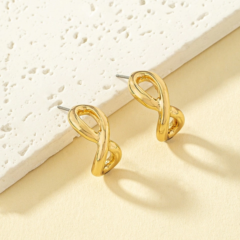 Minimalist Infinity Symbol Alloy Stud Earrings Golden Polished Figure Eight Geometric Ear Jewelry For Women