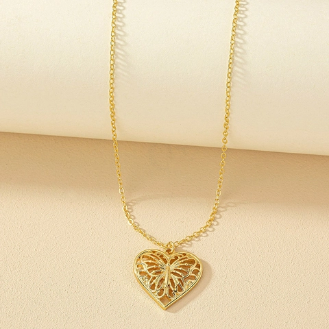 Hollow Heart Butterfly Pendant Necklace Gold Color Alloy Clavicle Chain Fashion Jewelry For Women Elegant Sweet Accessory