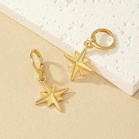 Pendientes De Aro De Estrella De Ocho Puntas Aleación Color Oro Estrella Del Norte Geométricos Joyería De Moda Mujeres