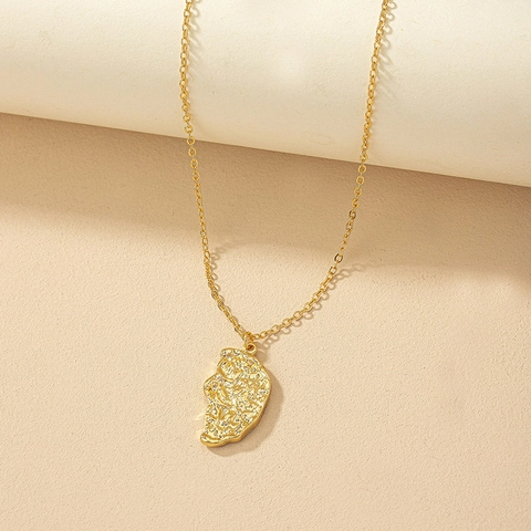 Collana In Lega D'Oro Ciondolo Luna Irregolare Martellato Trama Del Viso Astratto Catena Regolabile Gioielli Di Moda Donna