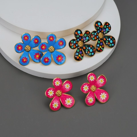 Pendientes De Botón De Flor Acero Inoxidable Esmalte Irregular Color En Contraste Lunares Margaritas Estilo Vintage