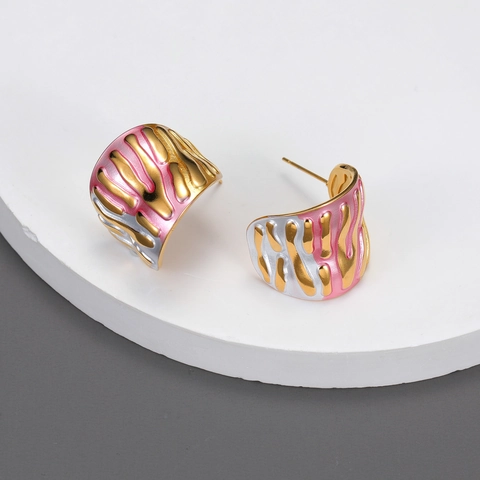 Orecchini A Lobo A Forma Di C Placcati Oro 18K Acciaio Inossidabile Tricolore Rosa Argento Trama Di Lava Per Donne