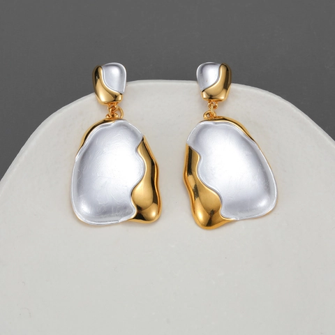 Orecchini Pendenti Geometrici Irregolari In Acciaio Inossidabile Placcato Oro 18K Con Smalto Bianco Stile Arte Moderna Per Donne