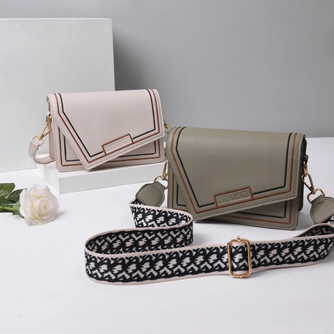 Women Crossbody Bag PU Leather Contrast Color Small Square Flap Shoulder Bag With Chain Strap Fashion Leisure
