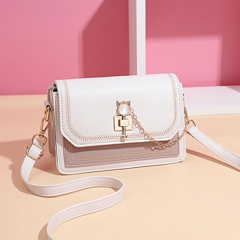 Women Fashion Contrast Color Shoulder Bag PU Leather Small Square Crossbody Purse With Cat Lock Decoration And Adjustable Strap