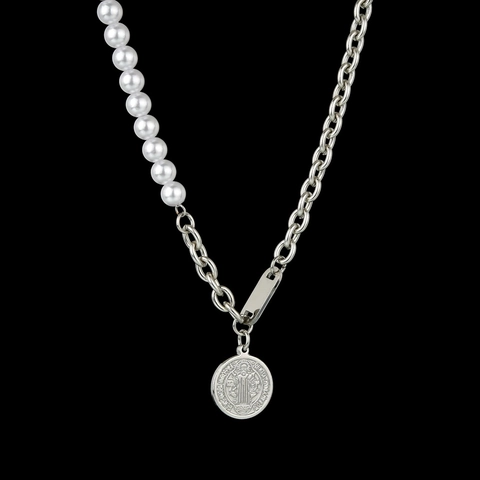 Collana Splicing In Acciaio Inossidabile E Perla Artificial Imitazione Pendente Moneta Rotonda Retro Medaglia San Benedetto Per Donna