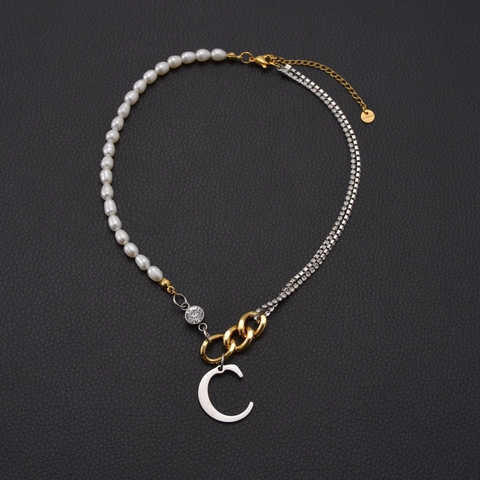 Collar Con Colgante Letra C Acero Inoxidable Perla Artificial Y Diamante De Imitación Asimétrico Joyas Elegantes