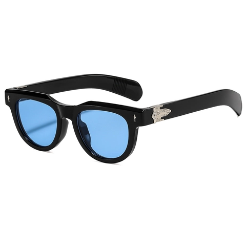 Retro Square Sunglasses UV400 Protection PC Frame Metal Dagger Decor Punk Gothic Eyewear Fashion Travel Unisex