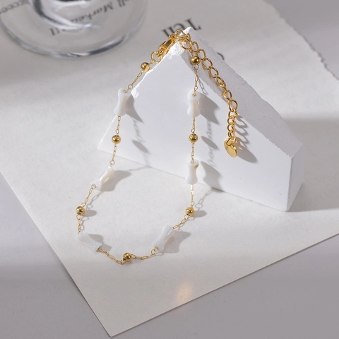 Edelstahl Gold Beschichtet Fußkettchen Mit Weißen Knochenförmigen Muschelperlen Für Frauen Elegant Ins Stil Verstellbar