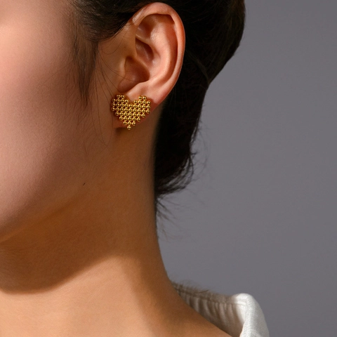 Hart Knopoorbellen Roestvrij Staal Verguld Kralen Textuur Niche Ontwerp Minimalistisch Elegant Sieraden Voor Dames