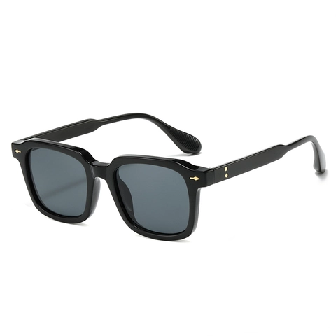 Square Sunglasses Vintage PC Frame UV400 Oversized Retro Trendy Metal Rivet For Men Women