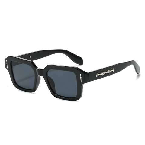 Retro Square Frame Sunglasses Punk Gothic Metal Dagger Bone Decor UV400 Protective Fashion Eyewear Unisex