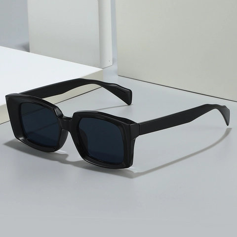 Square Frame Sunglasses Retro Thick PC Frame And PC Lenses UV400 Protection Vintage Fashion For Men Women Outdoor