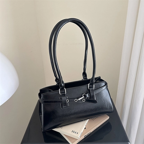 Retro Baguette Underarm Shoulder Bag For Women PU Leather Rectangular Minimalist Vintage Style Metal Buckle Handbag