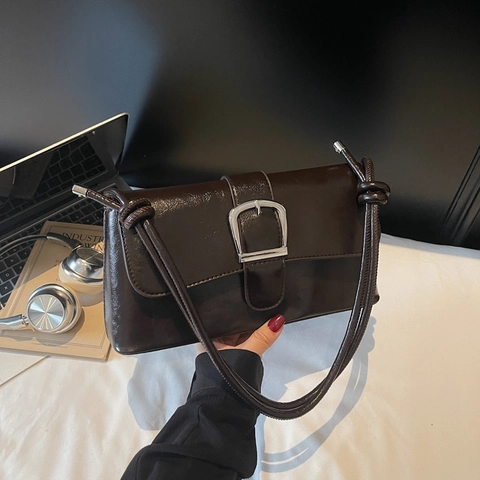 Vintage PU-Leder Unterarmtasche Für Damen Glänzende Baguette Schultertasche Mit Großer Silberschnalle Und Geknotetem Riemen