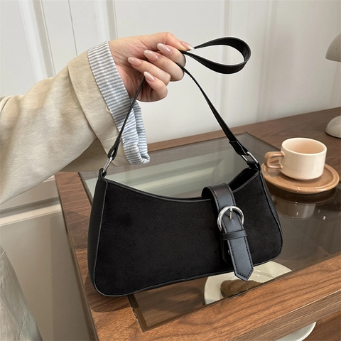 Damen Achseltasche Schultertasche Frosted PU Leder Wildleder Textur Sichelform Baguette Minimalistisch Vintage Retro Silberne Schnalle