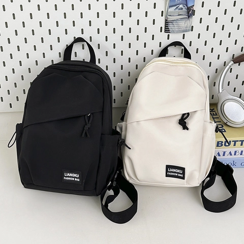 Sac à Dos Décontracté en Nylon de Style Coréen pour Hommes Femmes Étudiant Mode Sac de Poitrine Grande Capacité École Voyage Extérieur Sac à Dos