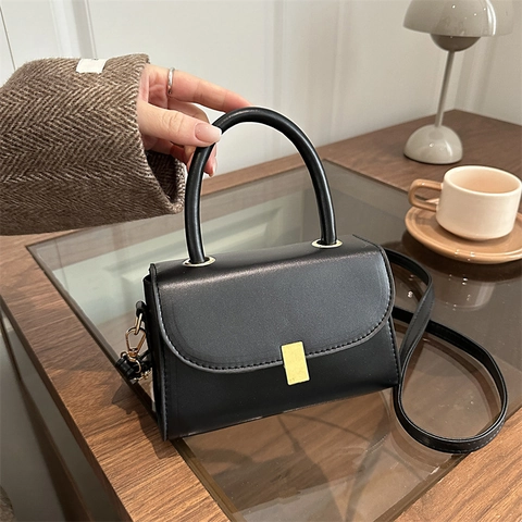 Piccola Borsa Quadrata In Pelle PU Retro Donna Minimalista Mano Tracolla Fibbia Dorata Tracolla Regolabile