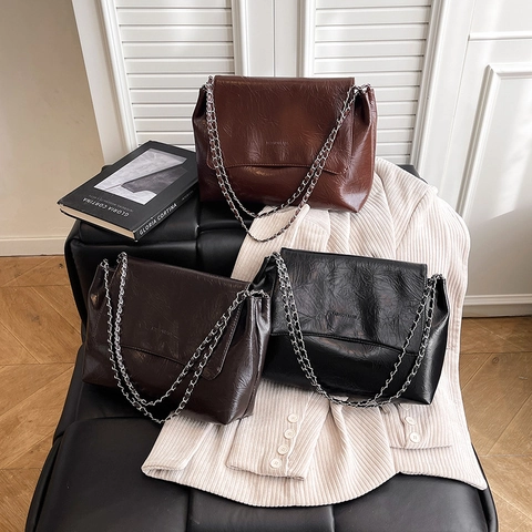 Women Vintage Pleated PU Leather Shoulder Bag Large Capacity Chain Tote Bag Minimalist Flap Magnetic Closure Underarm Bag
