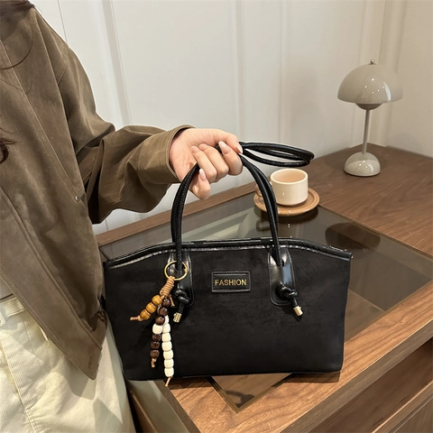 Retro Large Capacity Suede Tote Bag For Women Leopard Print Shoulder Underarm Purse With Beaded Tassel Charm Vintage Style