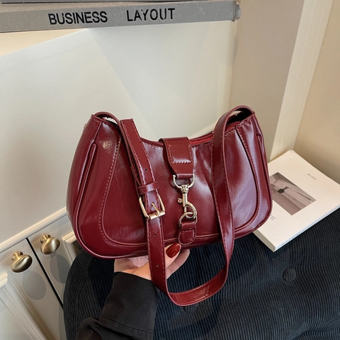 Women Glossy PU Leather Crescent Shoulder Bag Retro Piston Clasp Underarm Bag Solid Color Hobo Bag Fashion Handbag