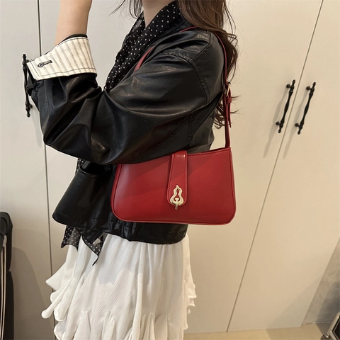 Vintage PU Leather Underarm Shoulder Bag With Golden Gourd Buckle Adjustable Strap Solid Color Minimalist For Women