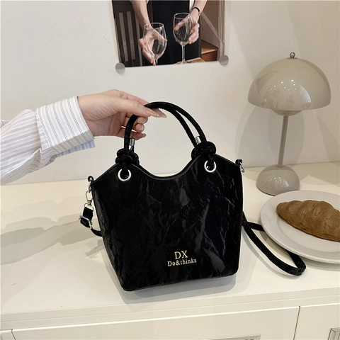 Sac Seau Femmes Cuir PU Marbre Texture Plissée Sac Bandoulière Sac À Épaule Fourre-tout Commuter Minimaliste Poignée Noeud Ajustable