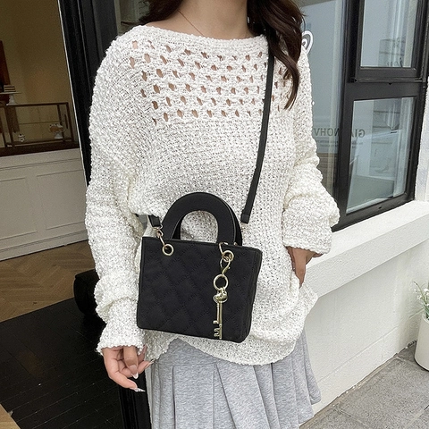 Sac Bandoulière Matelassé Sac À Main Cuir PU Motif Diamant Charme Clef Métal Rétro Petit Sac Carré Pour Femmes