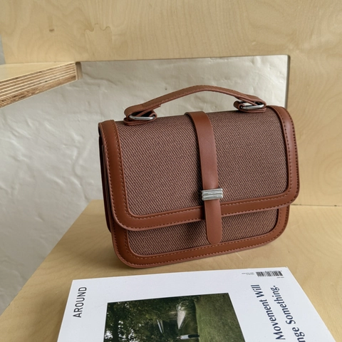 Retro Umhängetasche Für Damen PU Leder Und Gewebtes Patchwork Kleine Quadratische Handtasche Mit Klappe Metallschließe