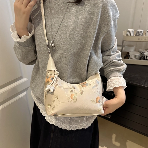 Sac Hobo Vintage Style Chinois Femmes Tissu Satin Broderie Fleurs Oiseaux Sac Bandoulière Sacoche Ethnique