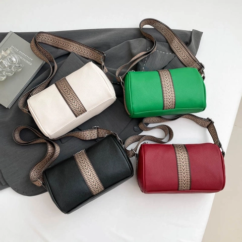 Sac Oreiller en Cuir PU pour Femme Mode Sac à Épaule Boston Minimaliste Avec Sangle Géométrique Sac Bandoulière Décontracté Quotidien