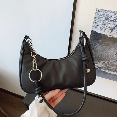 Borsa Sottobraccio in Pelle PU Minimalista da Donna Borsa a Spalla Hobo di Design con Tracolla Annodata e Anello in Metallo Argento