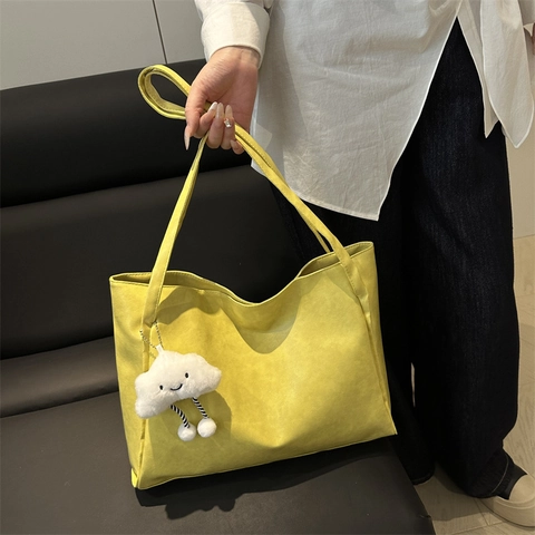 Borsa Tote Grande Capacità Donna Borsa A Spalla Pelle PU Pendolare Quotidiana Minimalista Con Ciondolo A Nuvola