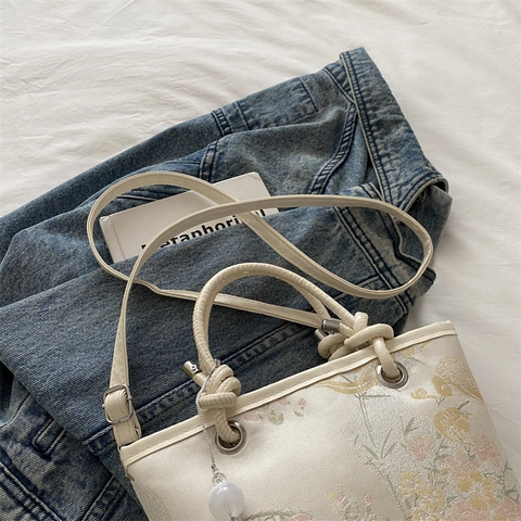 New Chinese Style Stickerei Jacquard Floral Damen Beuteltasche Elegante Quaste Handtasche Einzelne Schulter Umhängetasche