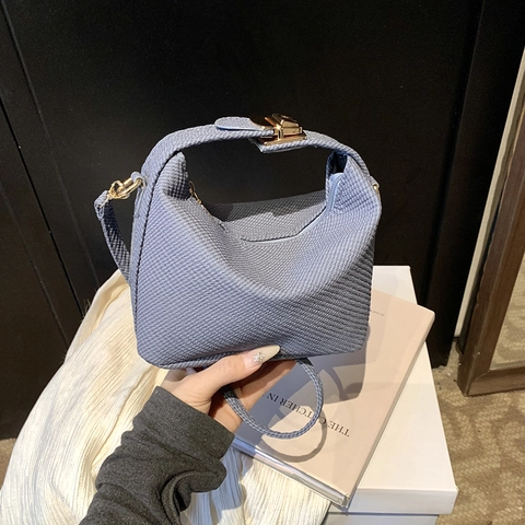 Woven Textured PU Leather Crossbody Bag Small Square Handbag With Gold Hardware Korean Style For Women Daily