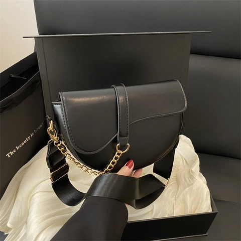 Sac Selle Asymétrique Rétro Pour Femmes Sac À Bandoulière En Similicuir PU Avec Large Sangle En Tissu Et Chaîne En Métal Doré