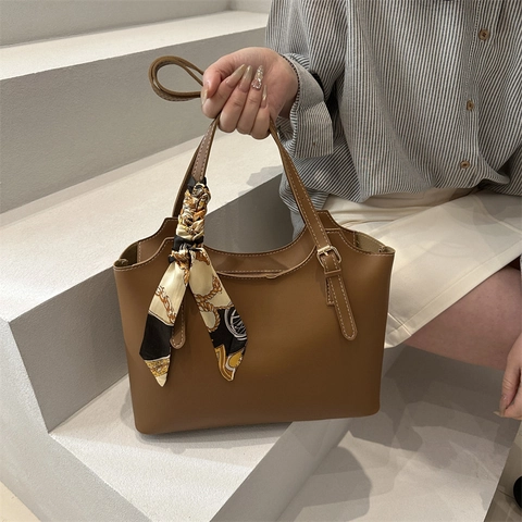 Women Tote Bag Soft PU Leather Large Capacity Contrast Stitching Retro Minimalist Shoulder Bag With Decorative Scarf