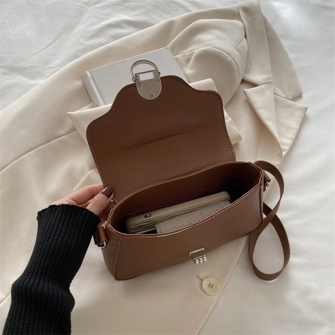 Borsa Tracolla Donna Pelle PU Piccola Borsa Quadrata Spalla Borsa Sottobraccio Con Fibbia In Metallo Argentato Colore Solido Moda Minimalista