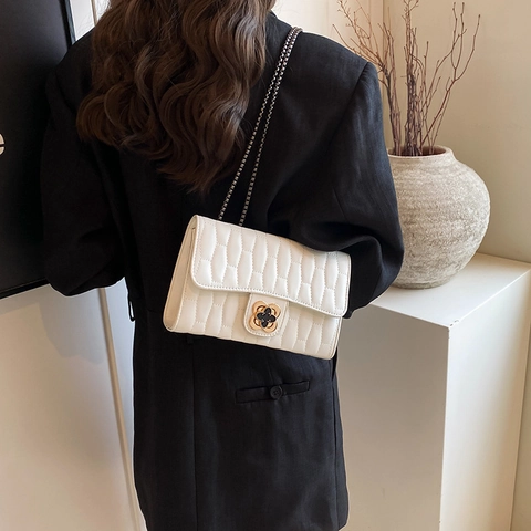 Trendy Quilted Chain Shoulder Bag For Women Floral Lock Crossbody Small Square Bag PU Leather Fashion Underarm Bag