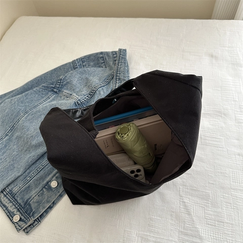 Minimalist Large Capacity Hobo Bag For Women Suede Texture Matte Tote Bag Retro Casual Commuter Shoulder Bag Solid Color