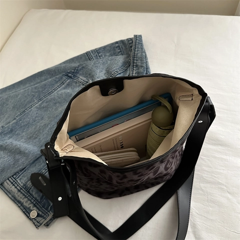 Borsa A Secchiello Leopardata Da Donna Grande Capacità Pelle PU Tessuto Borsa A Tracolla Hobo A Mano Vintage Casual Quotidiana