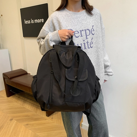 Mochila de Nailon para Mujer Gran Capacidad Color Sólido Bolso de Hombro Versátil Bolso de Viaje Ligero