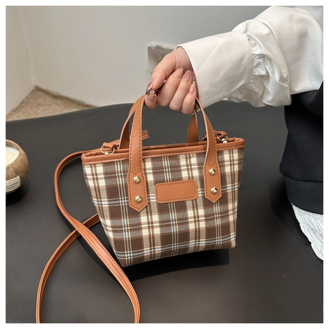 Mini Borsa A Mano Quadri PU Pelle Tracolla Borsa A Spalla Vintage Stile Britannico Rivetto Decorazione Donne