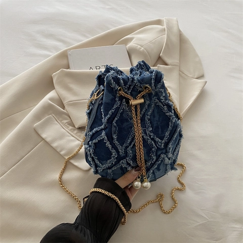 Women Denim Bucket Bag Frayed Diamond Quilted Shoulder Crossbody Purse With Artificial Pearl Drawstring And Gold Chain Strap Fashion